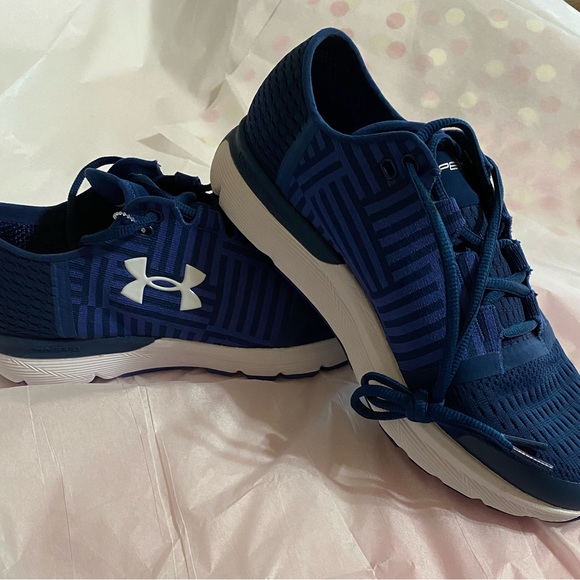 NEW Under Armour/10 - Picture 6 of 7